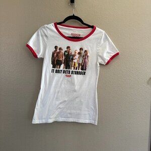 Stranger Things White‎ T-Shirt  Size Medium, stranger things, graphic t-shirt